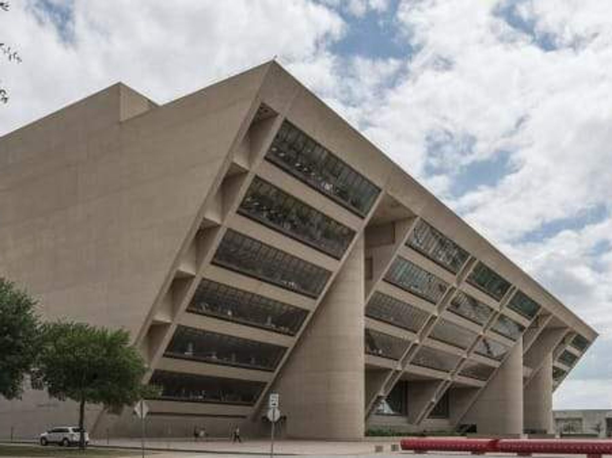 Dallas City Hall