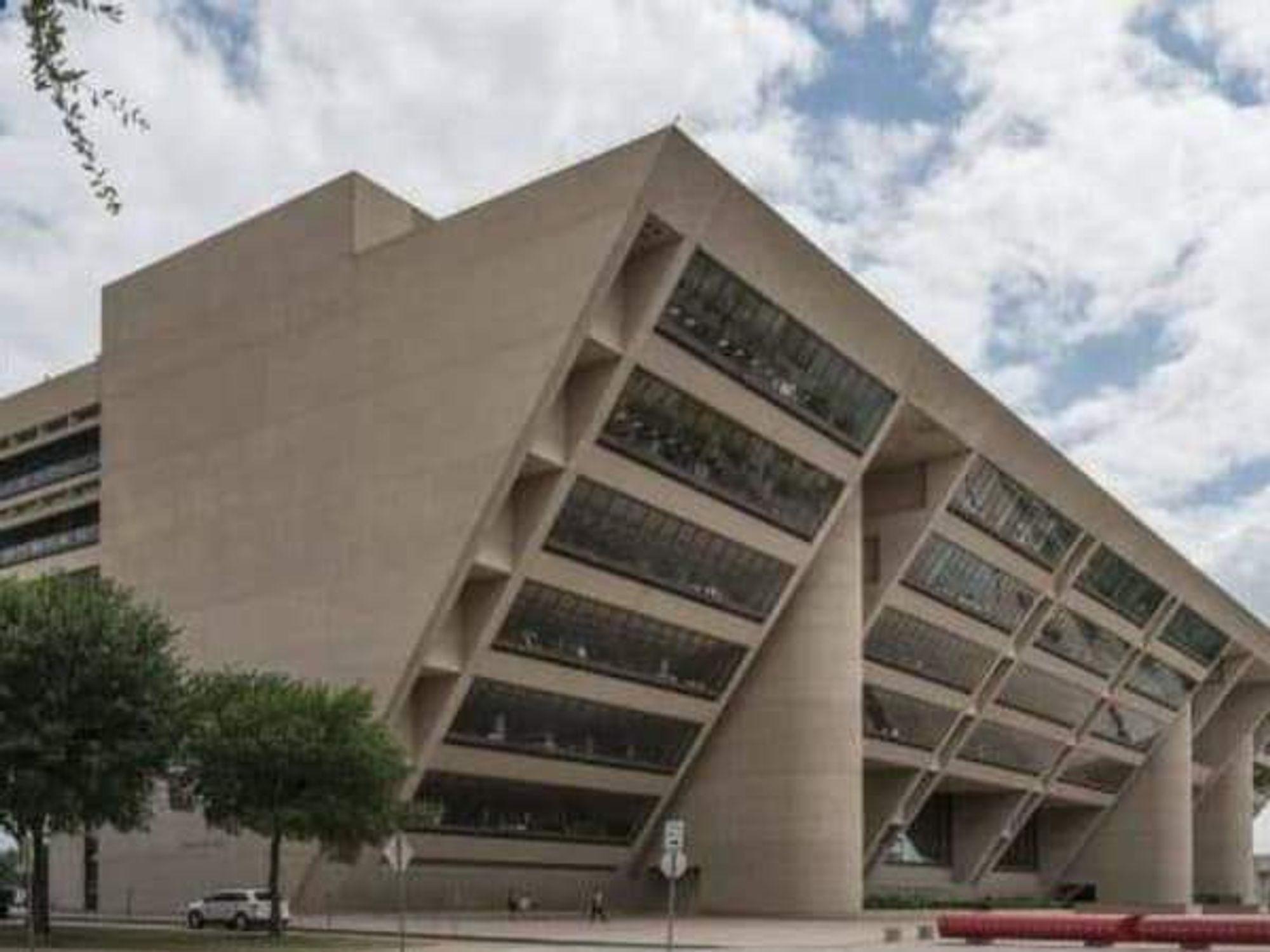 Dallas City Hall