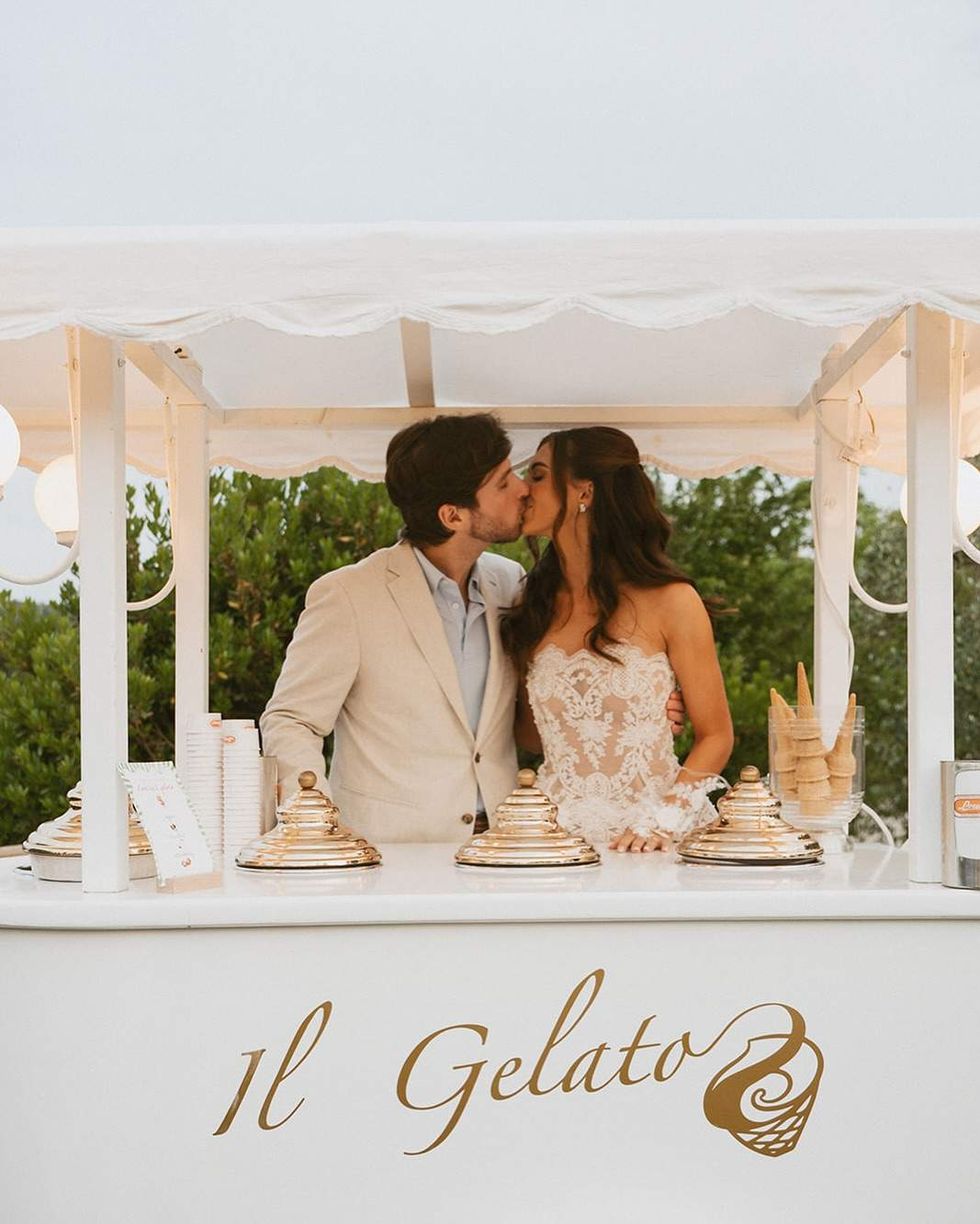 Dallas Cowboys Cheerleader Marissa Phillips, Braden Leschber wedding, Tuscany