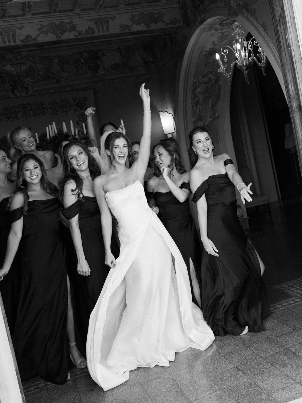 Dallas Cowboys Cheerleader Marissa Phillips, Braden Leschber wedding, Tuscany