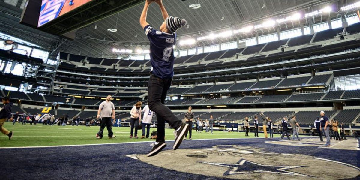 Rally Days at AT&T Stadium – Dallas Cowboys Cheerleaders