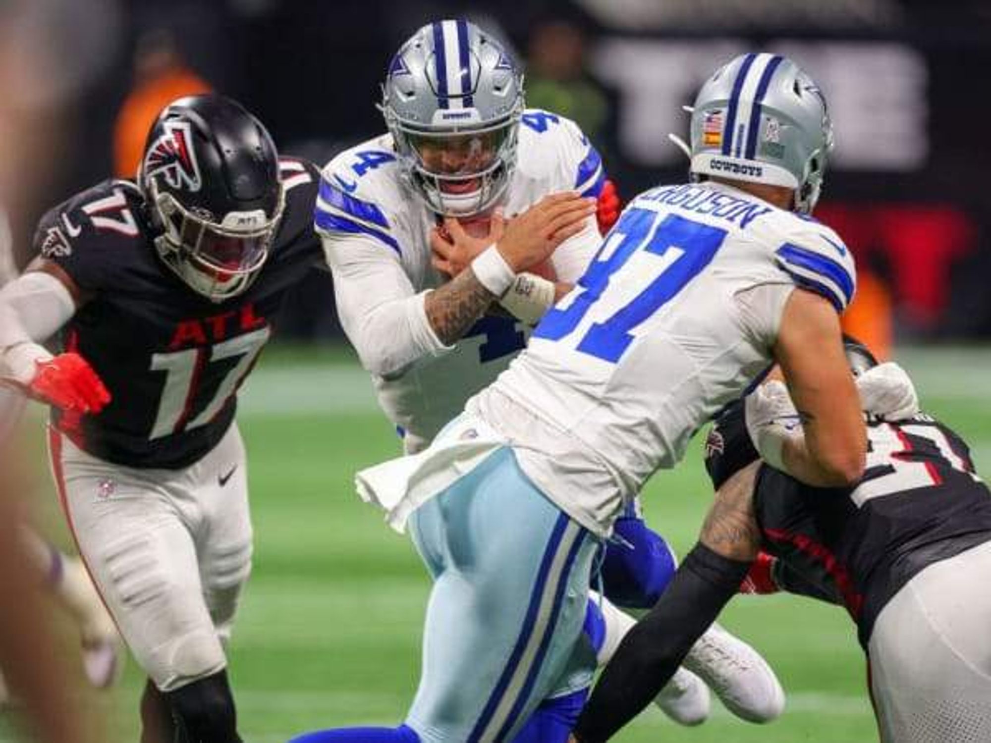 Dallas Cowboys v Atlanta Falcons