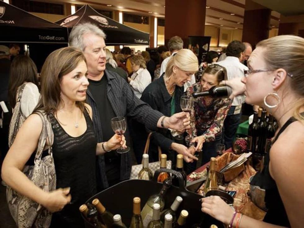 Dallas Farmers Market Friends Presents The 20th Annual Hoedown