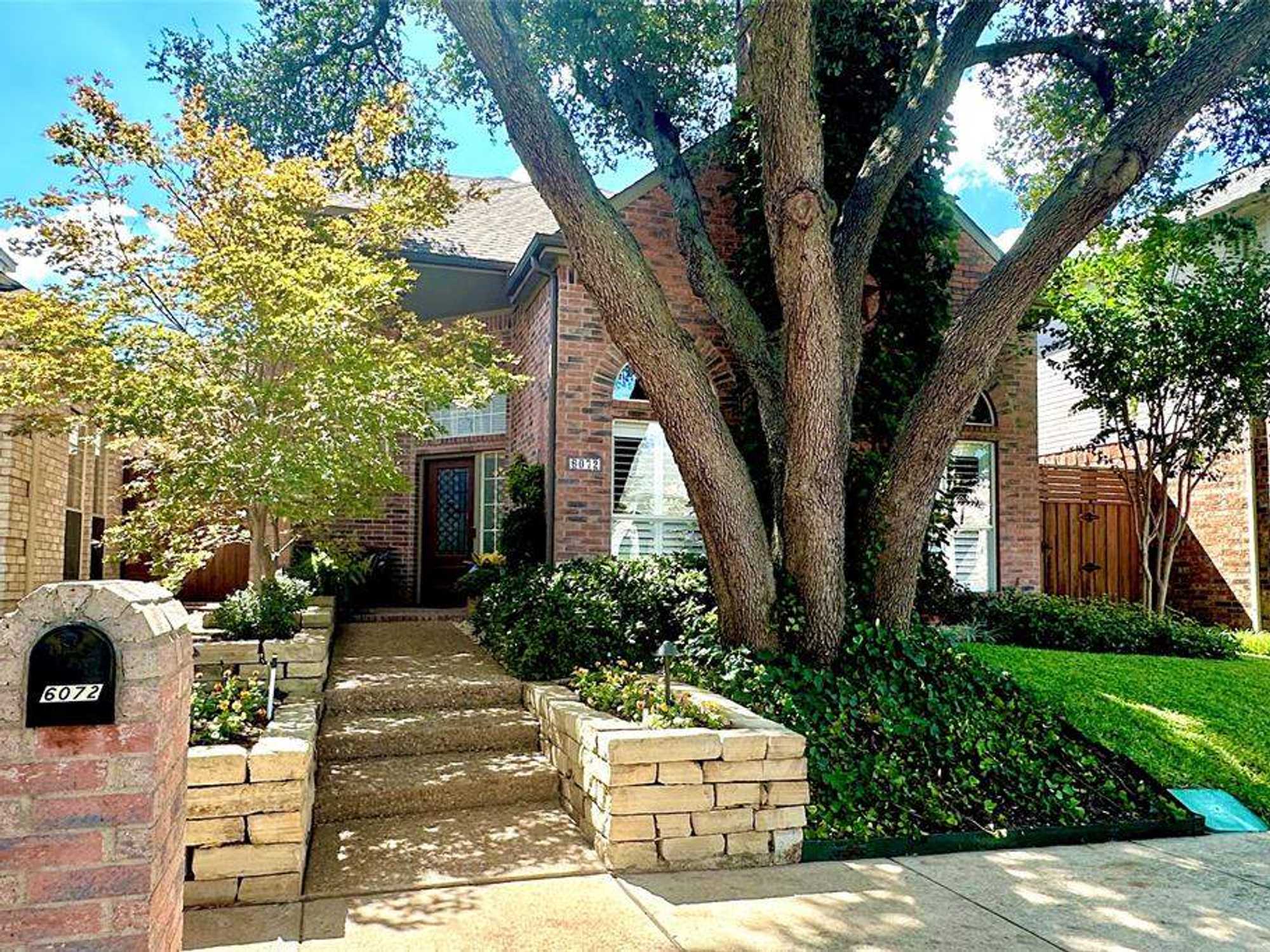 Dallas home curb appeal