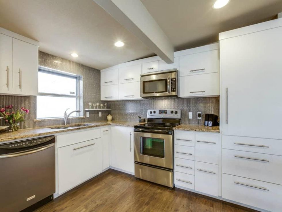 Dallas, home for sale, 936 peavy road, kitchen