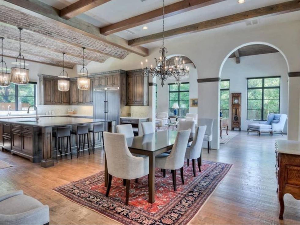 Dallas house_10227 Gaywood Road