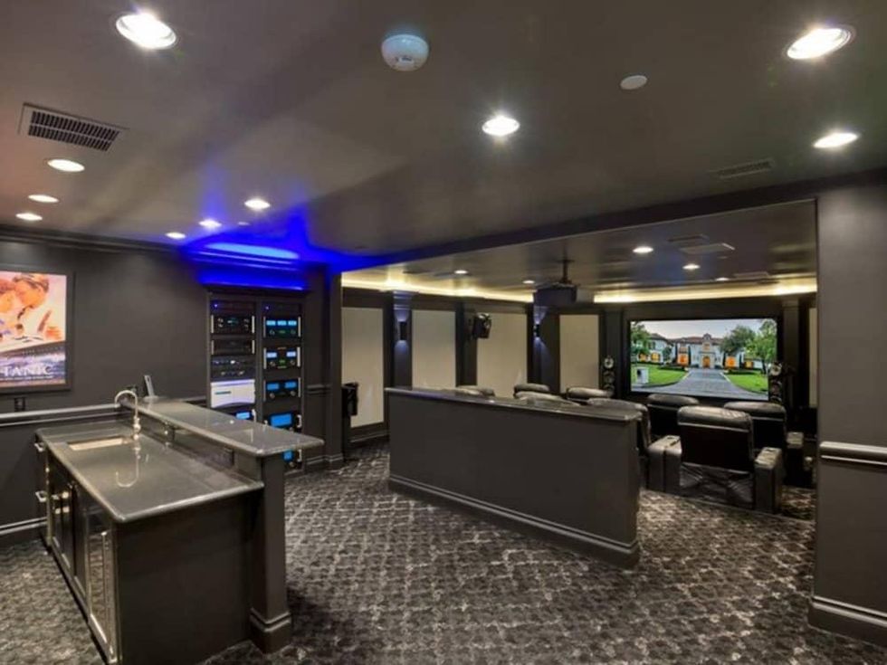 Dallas house_10227 Gaywood Road