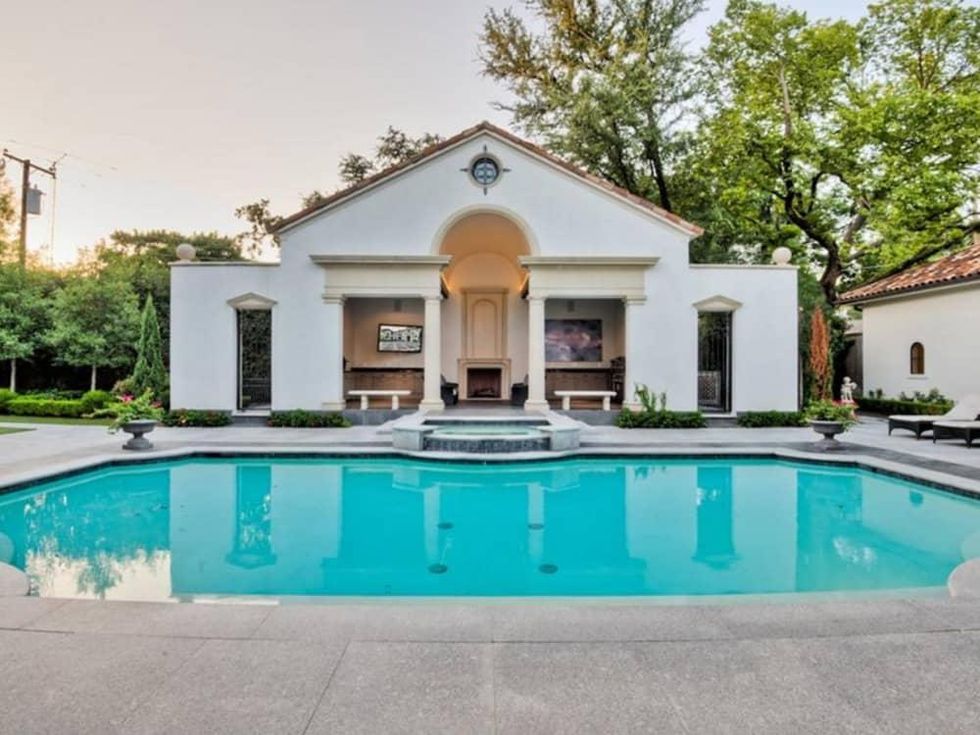 Dallas house_10227 Gaywood Road