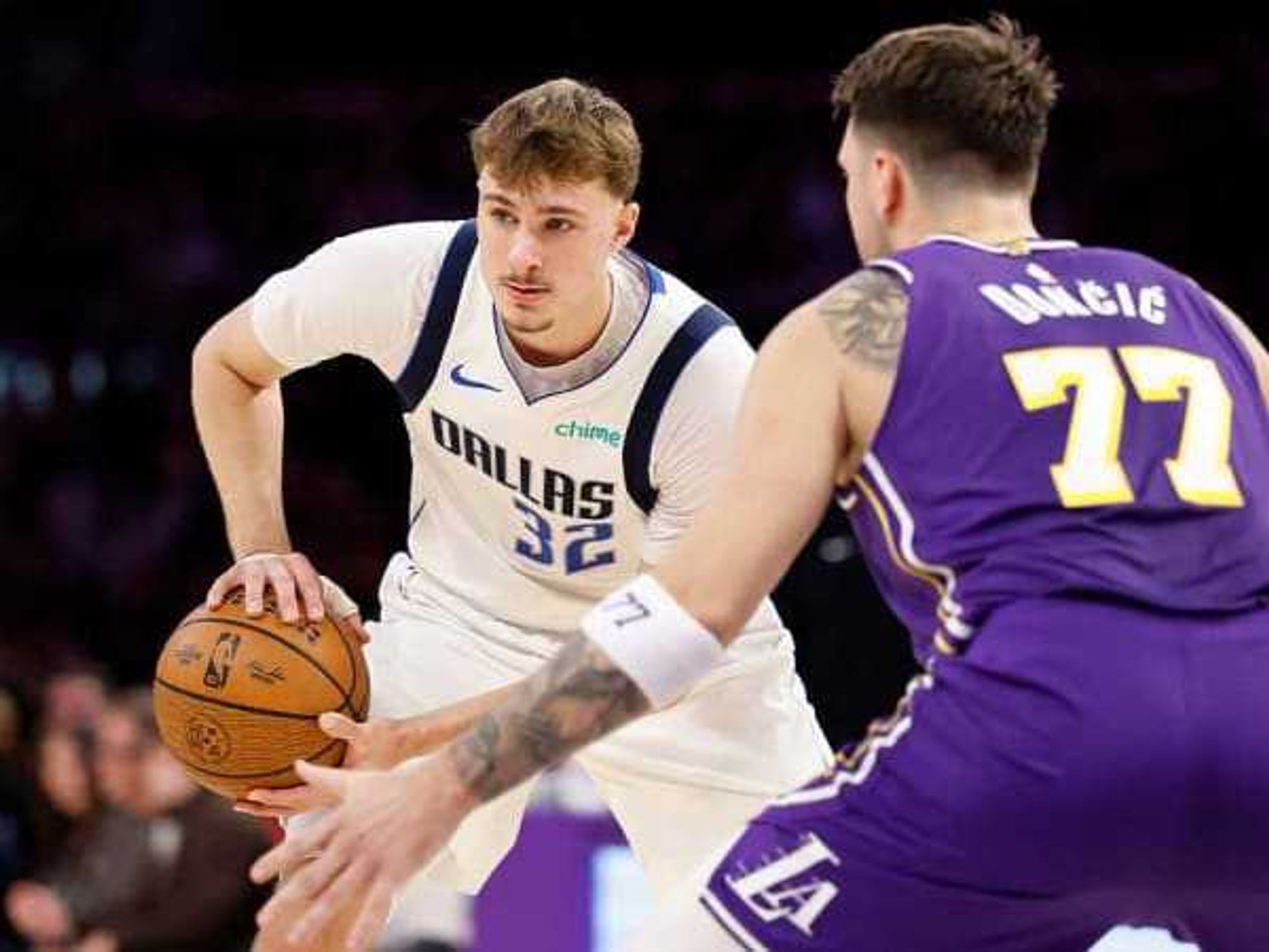 Dallas Mavericks v Los Angeles Lakers