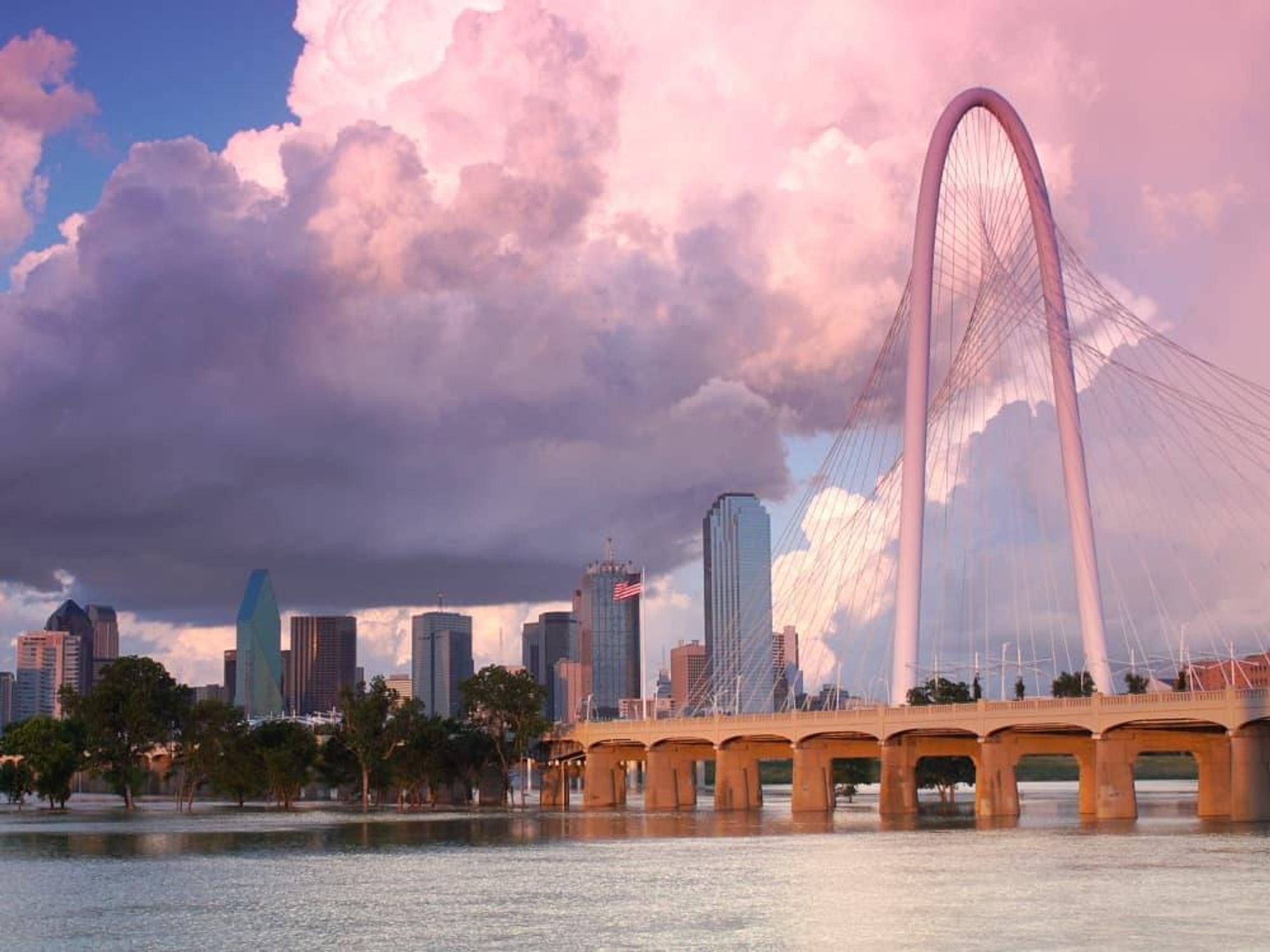 Dallas skyline Margaret Hunt Hill Bridge