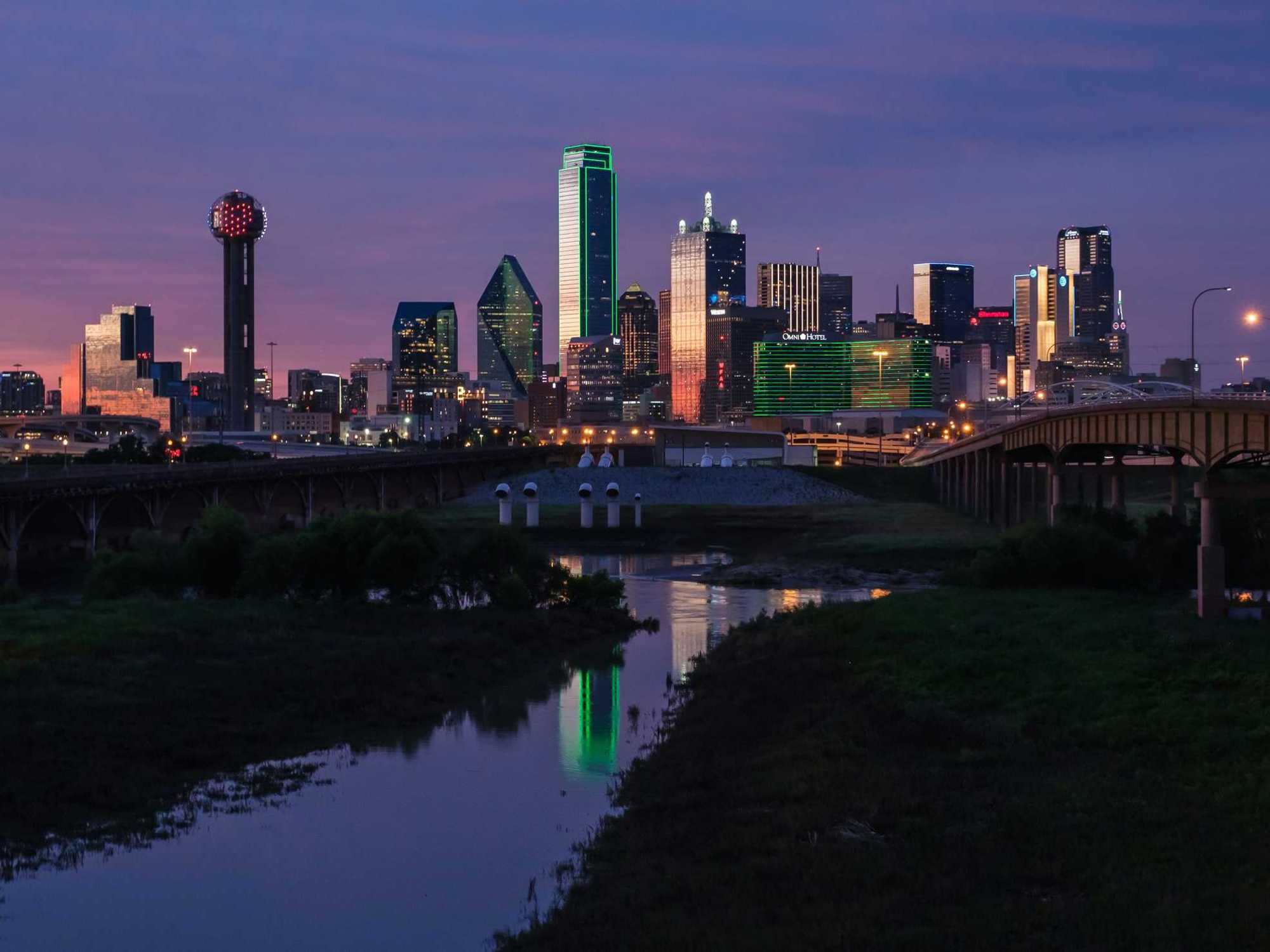 Dallas skyline