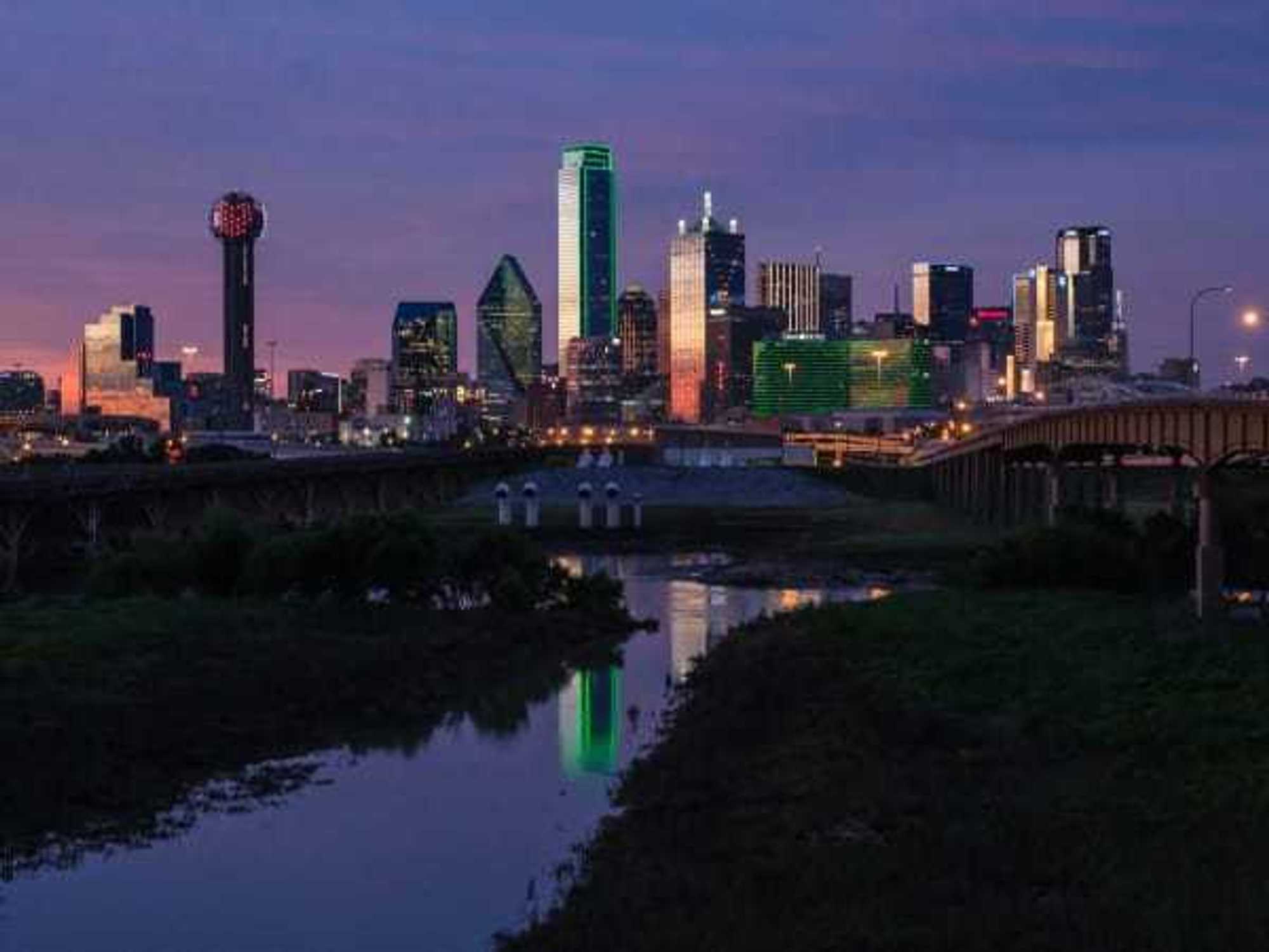 Dallas skyline