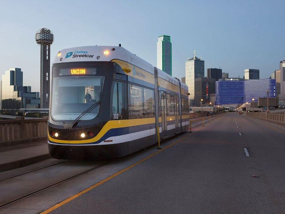 Dallas streetcar, Bishop Arts, trolley