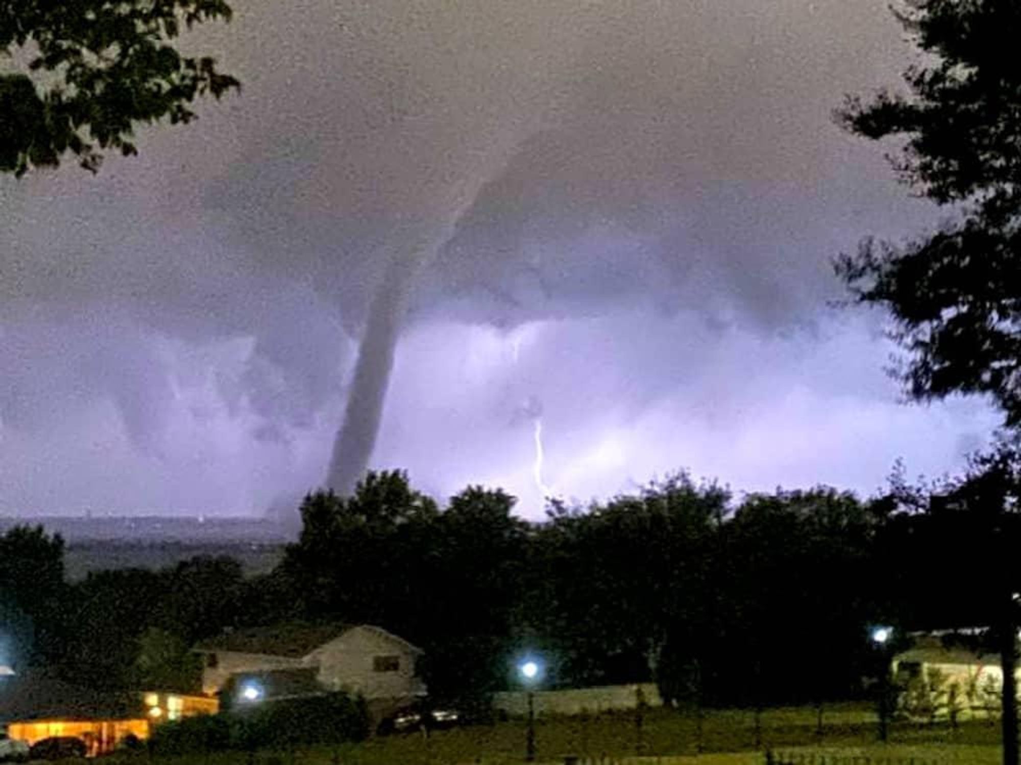 EF3 Tornado Path in North Dallas Preston Hollow Editorial Stock Photo -  Image of hillcrest, multimillion: 163748918