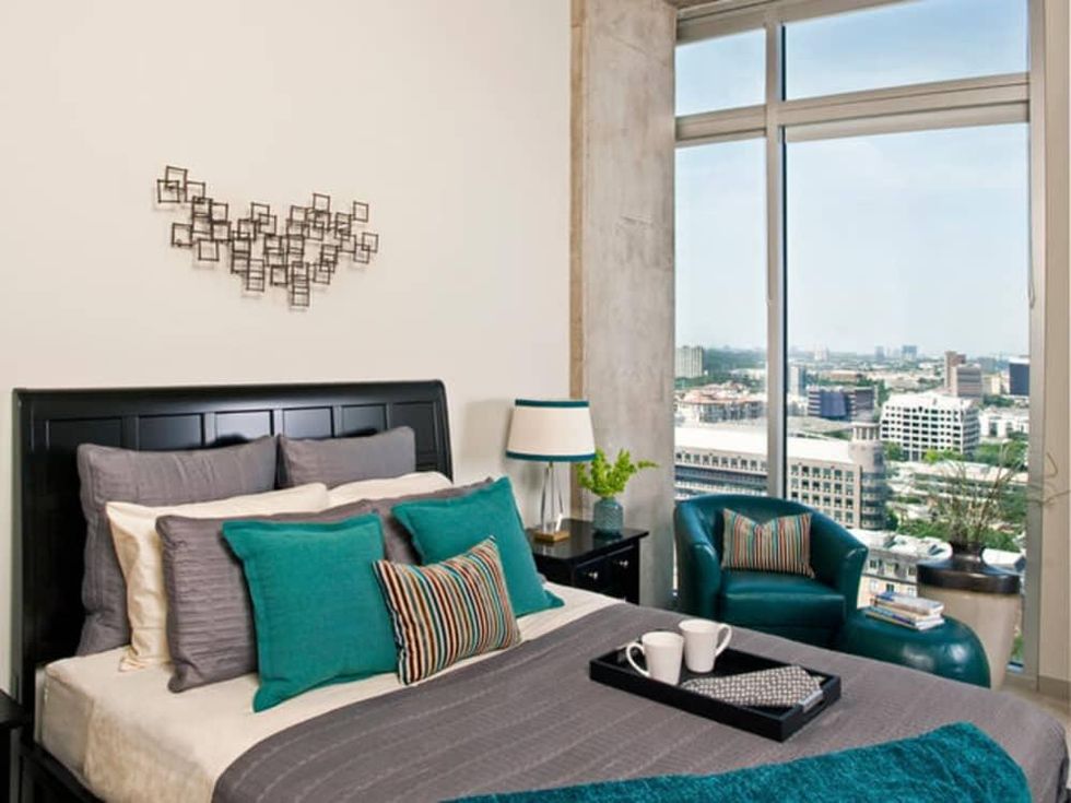Dallas Uptown apartment Houzz transformed