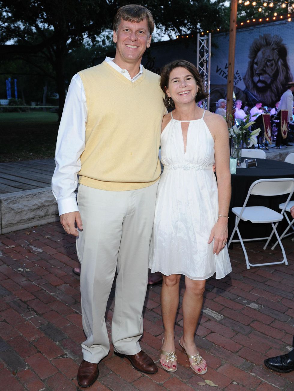 Dan McKeithen, Polly McKeithen, History with a Twist