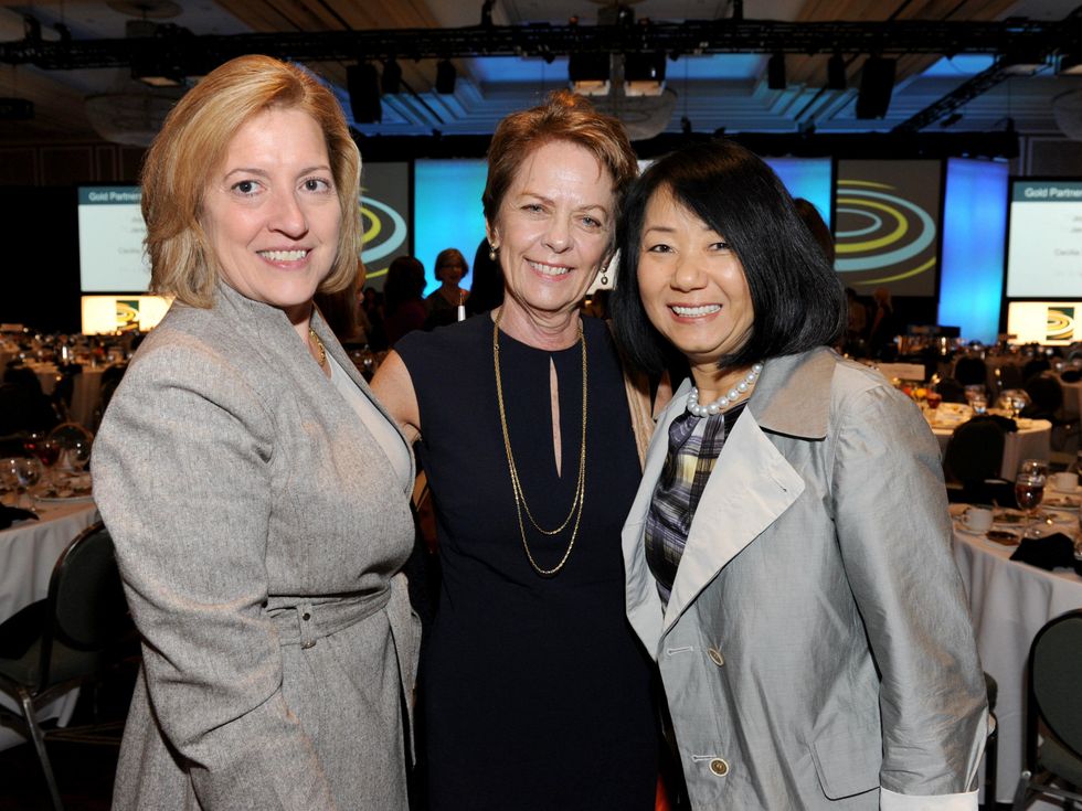 Debbie Cox, Diana Dutton, Trea Yip