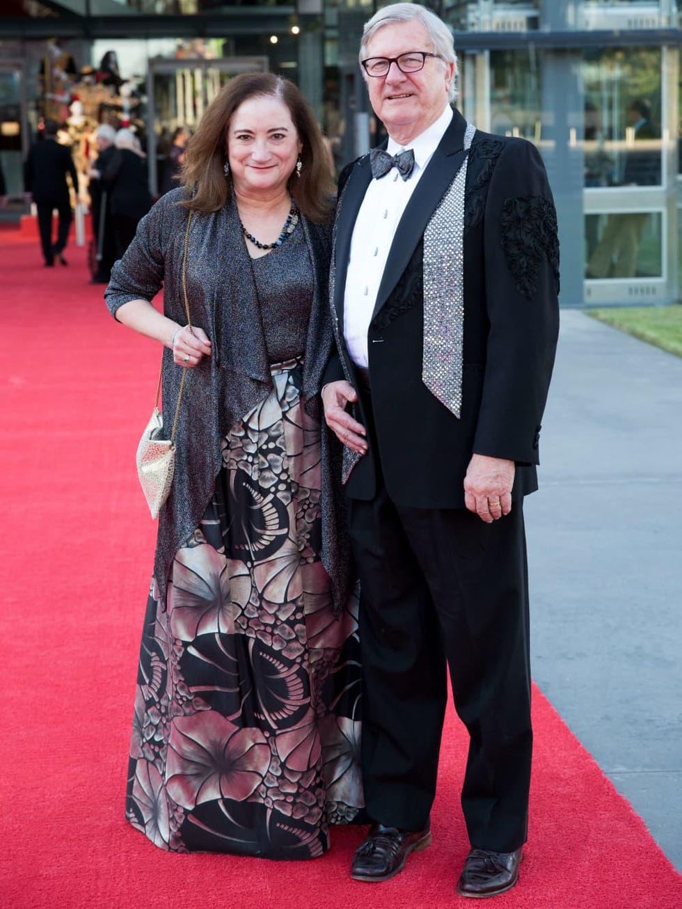 Debra Witter, Scott Chase