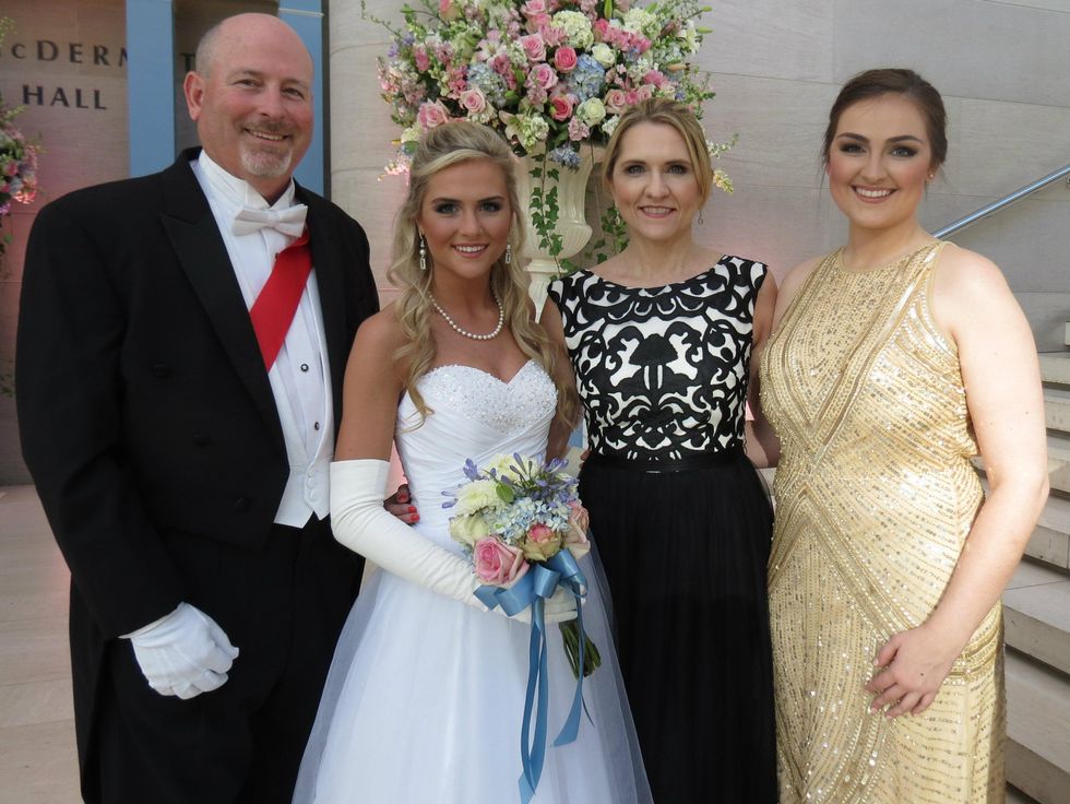 Debutante family Buddy, Olivia, Melissa and Amelia Lewis, DSOL Presentation Ball