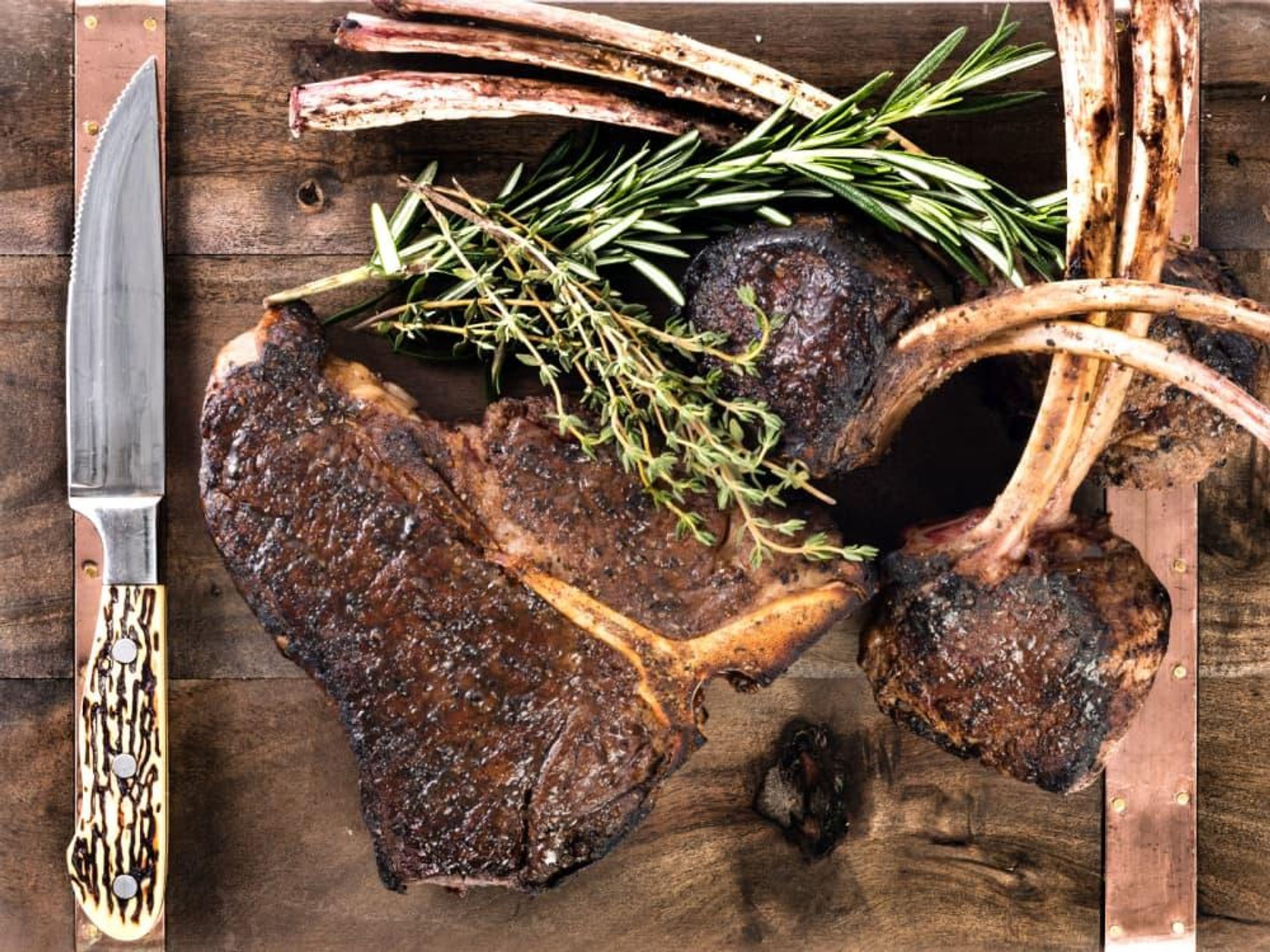 Dee Lincoln Prime steak