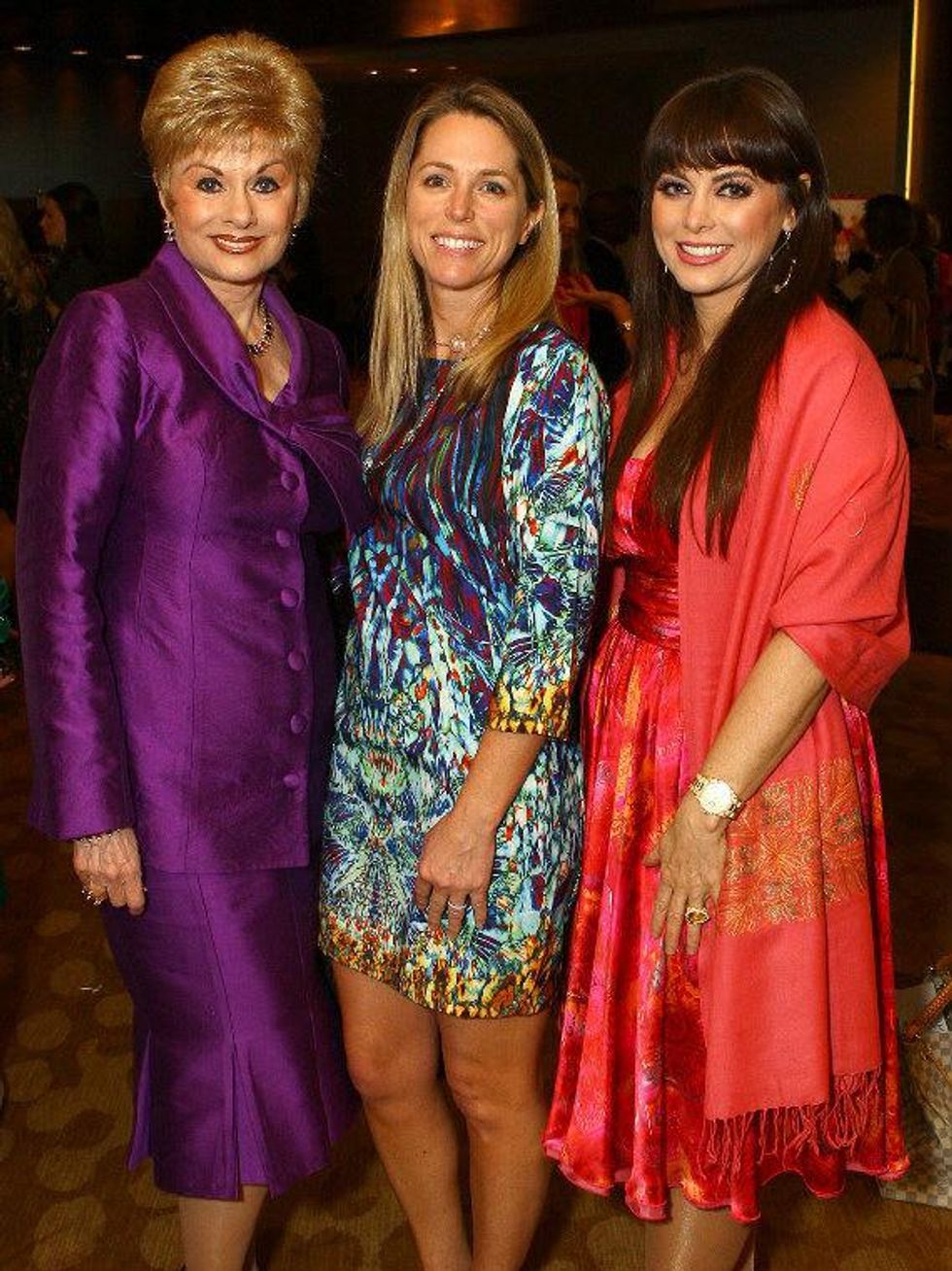 Dee Simmons, Laura Singer, D'Andra Simmons, Heroes and Handbags