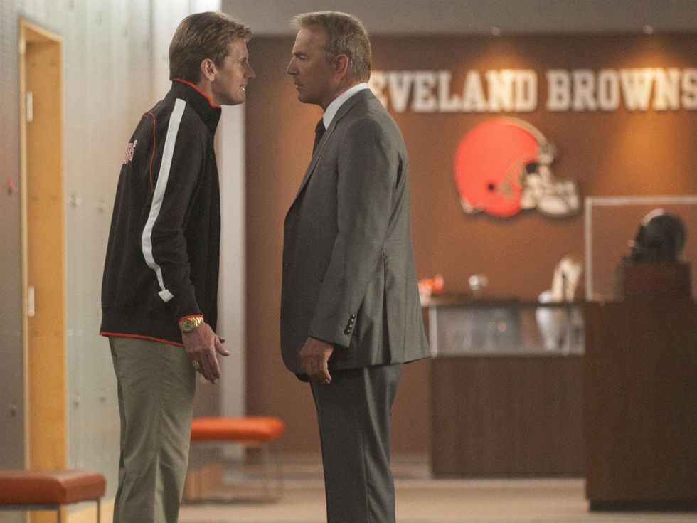 Denis Leary and Kevin Costner in Draft Day