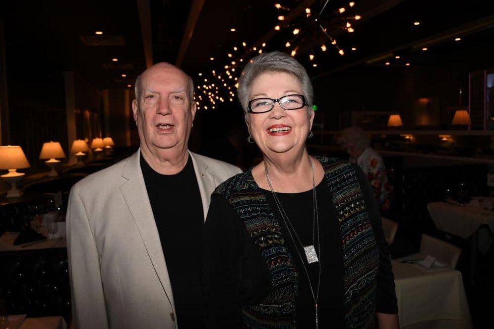 Dennis Lewis, Melissa Lewis