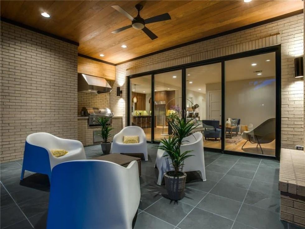 Devonshire House for Sale