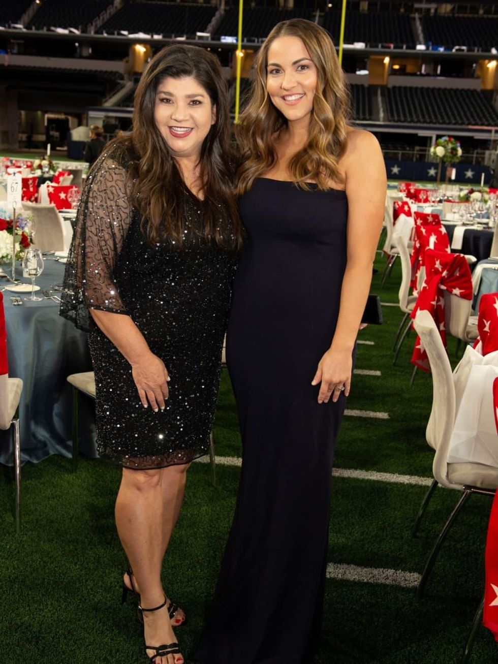 Diane Nemecek, Sarah Duncan