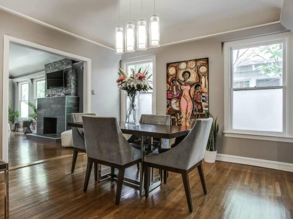 Dining room at 114 N. Edgefield in Dallas