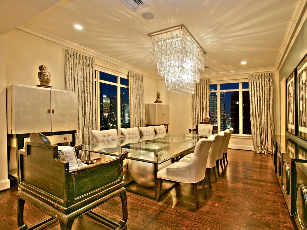 Dining room at 2525 N. Pearl #1102B