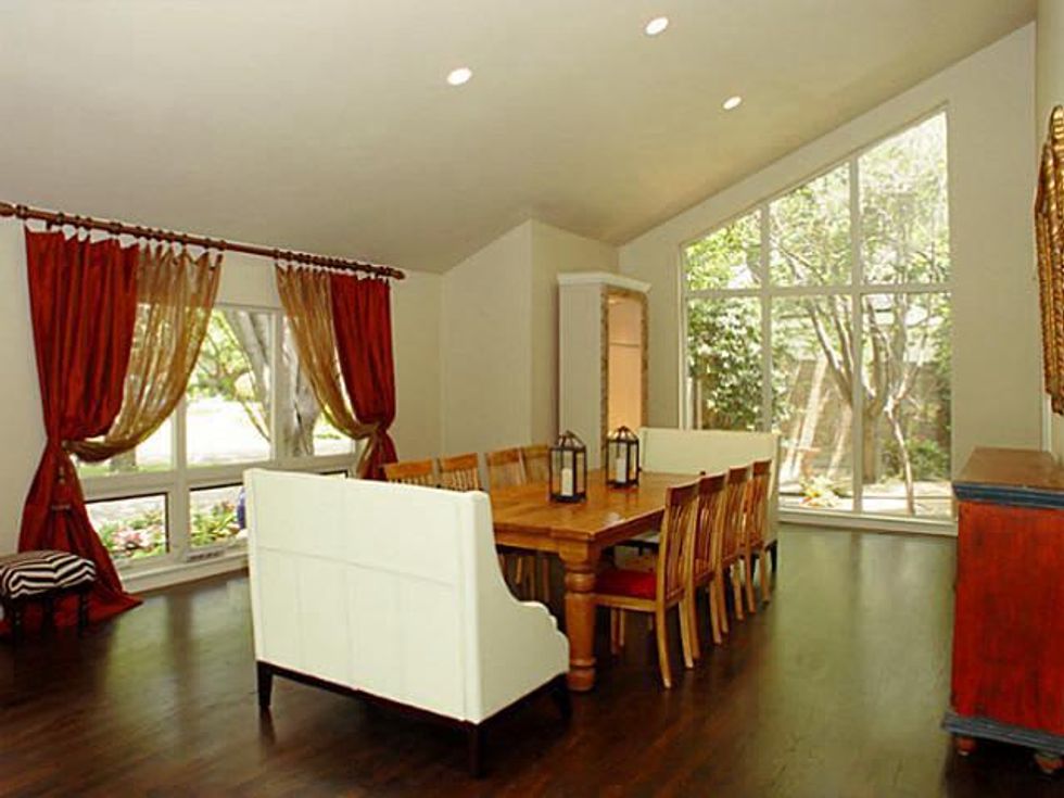 Dining room at 6915 Edelweiss Circle in Dallas