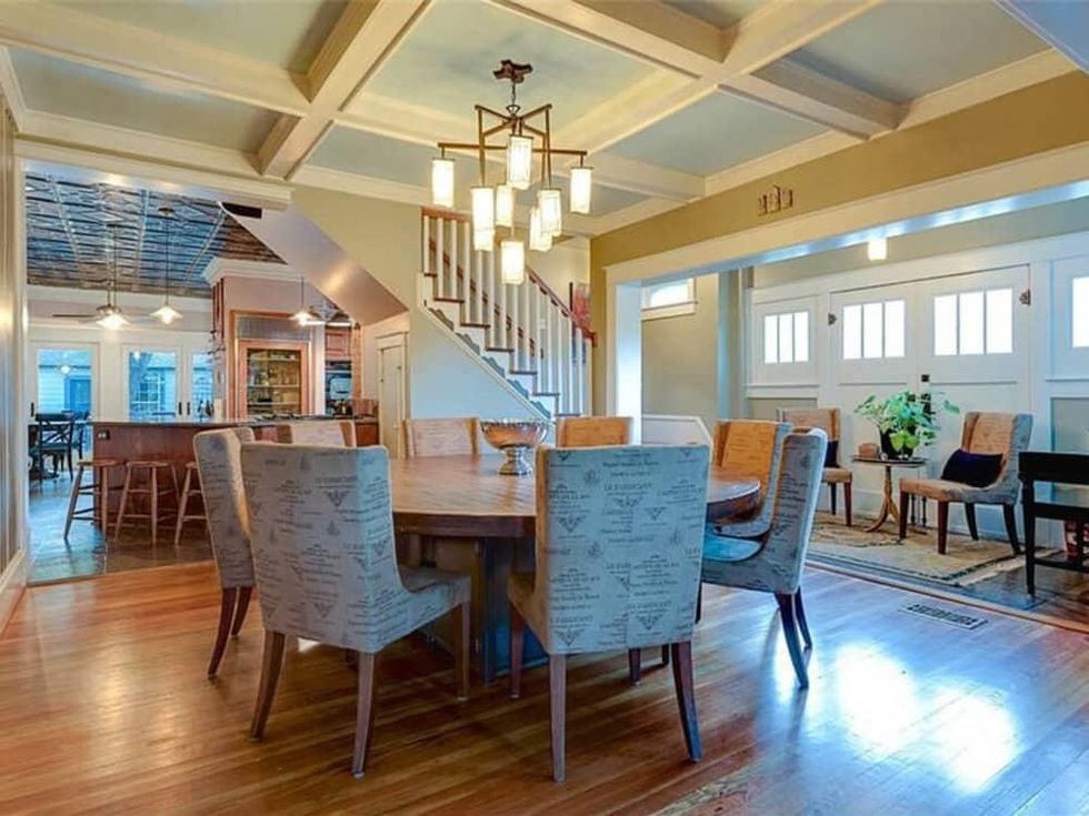 Dining room at 701 S. Clinton Ave. in Oak Cliff