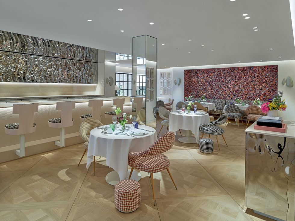 Dior Cafe interior