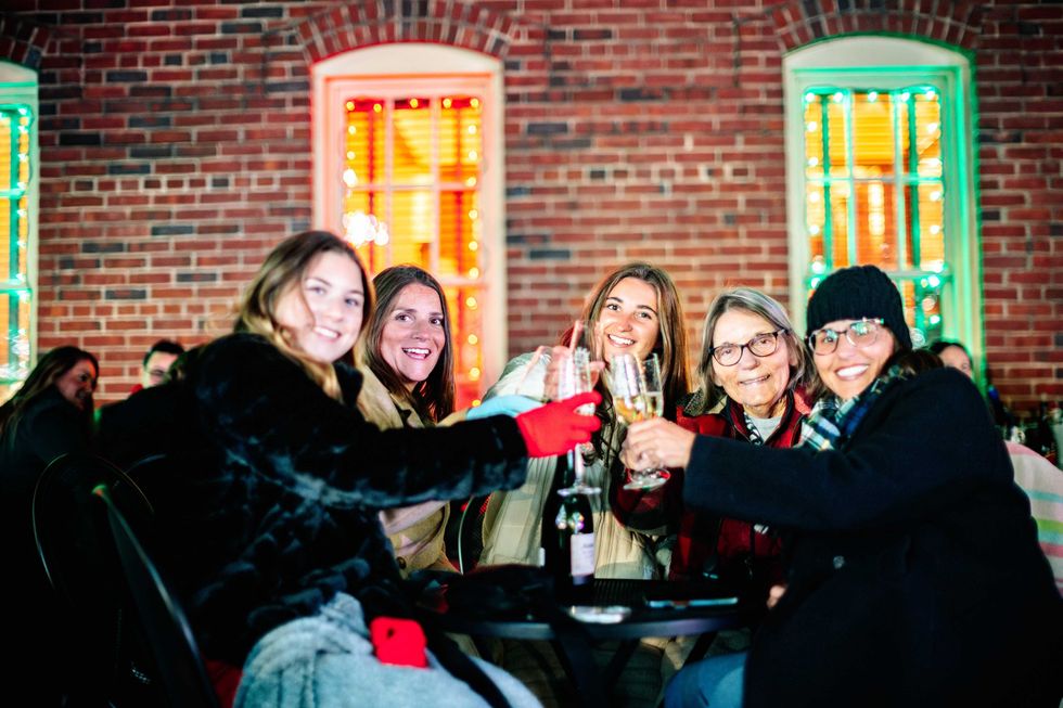 Discover the best wine pairings for Christmas cookies.