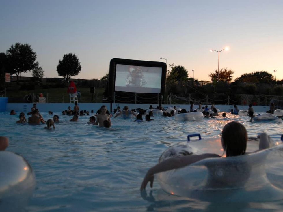 Dive-In Movies