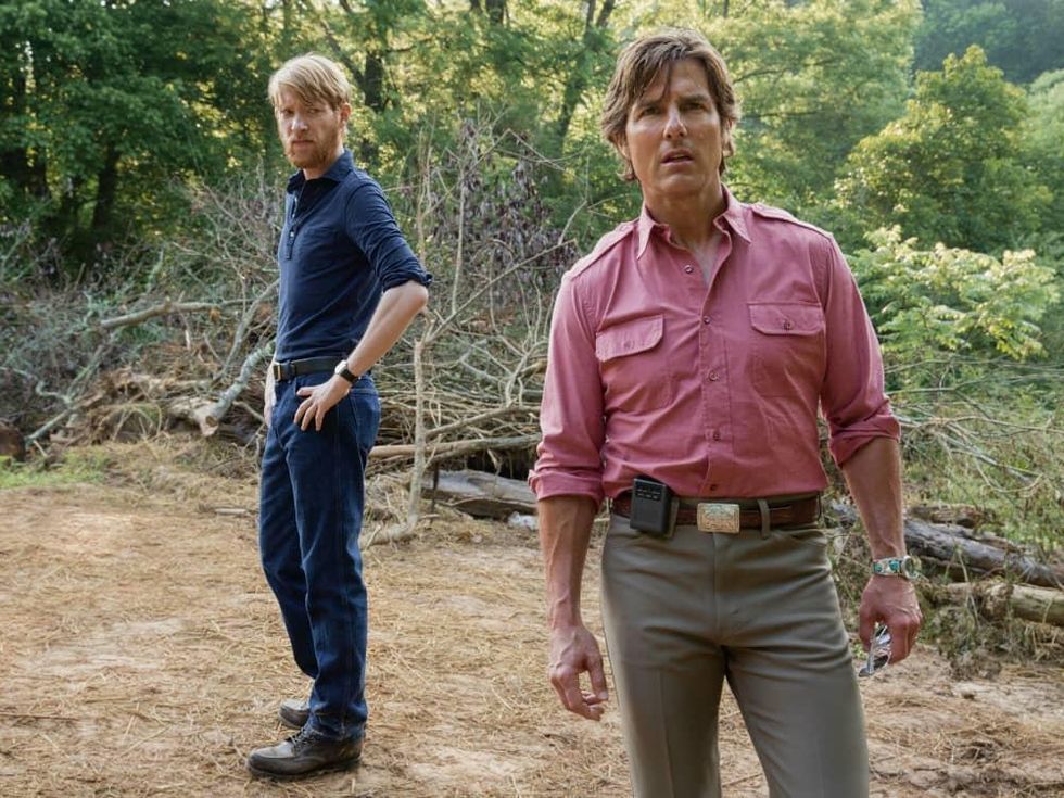 Domhnall Gleeson and Tom Cruise in American Made