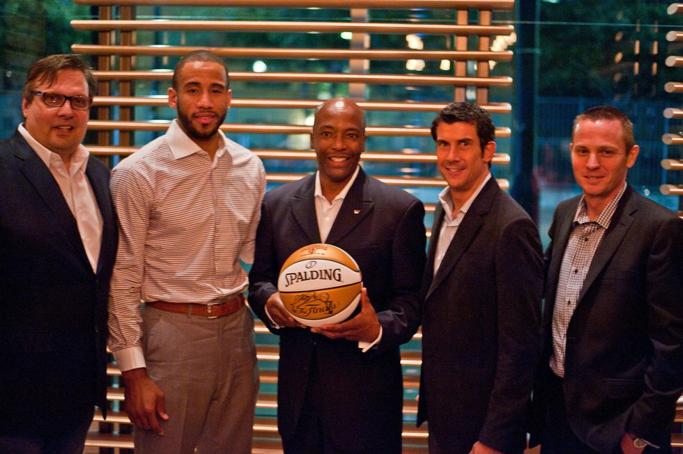 Donnie Nelson, Dahntay Jones, Darryl Jett, George Prokos, Mark Followill