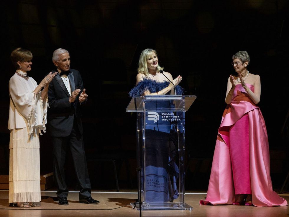 Dallas Symphony Orchestra's operathemed Gala hits all the high notes