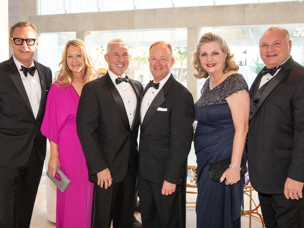 Dallas Symphony Orchestra's operathemed Gala hits all the high notes