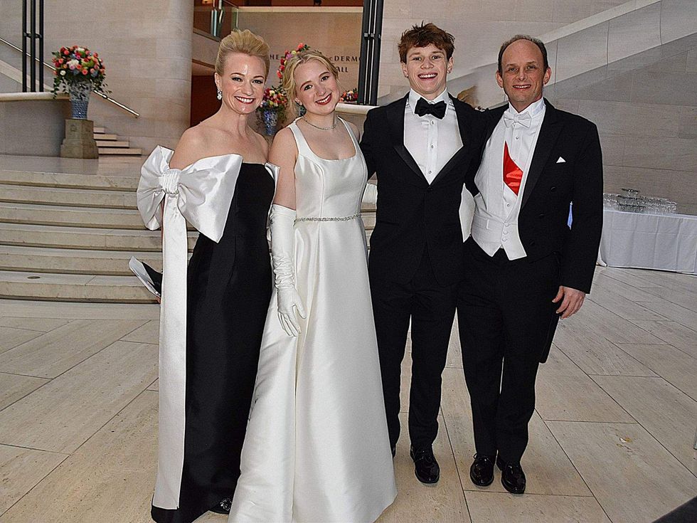 DSOL Presentation Ball 2025