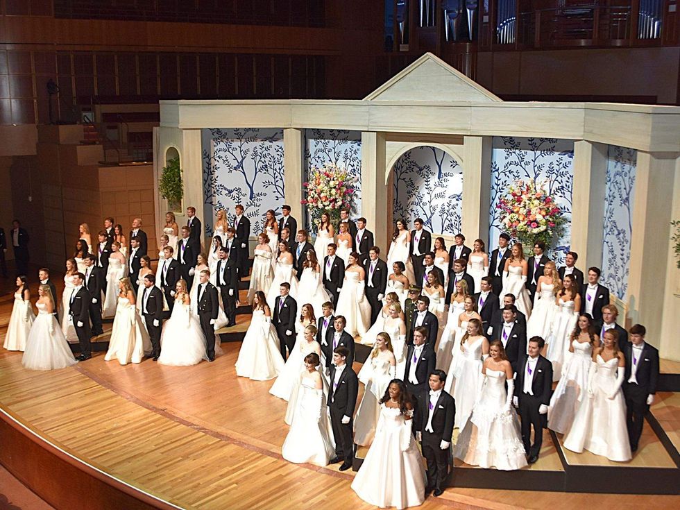 DSOL Presentation Ball 2025