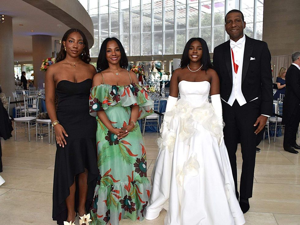 DSOL Presentation Ball 2025