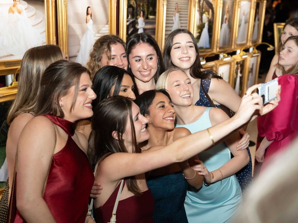 DSOL Presentation Ball 2026