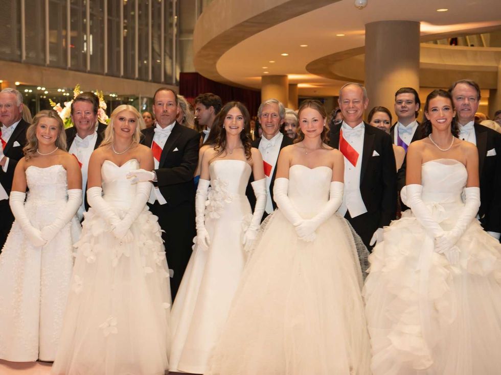 DSOL Presentation Ball 2026