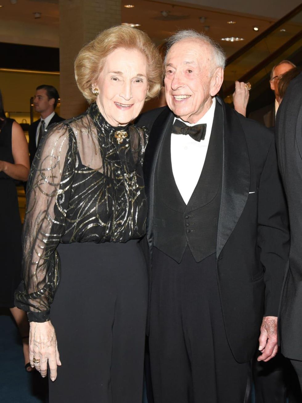 E'Ann Hamilton, EG Hamilton