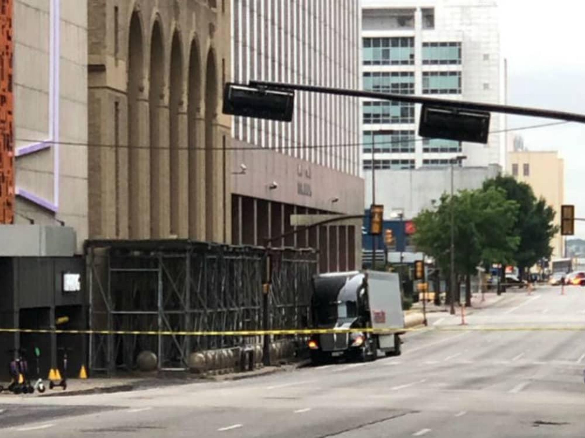 Earle Cabell bldg truck