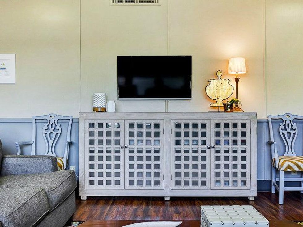 ebby house, dwell with dignity