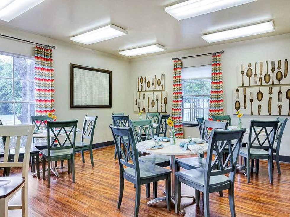 ebby house, dwell with dignity