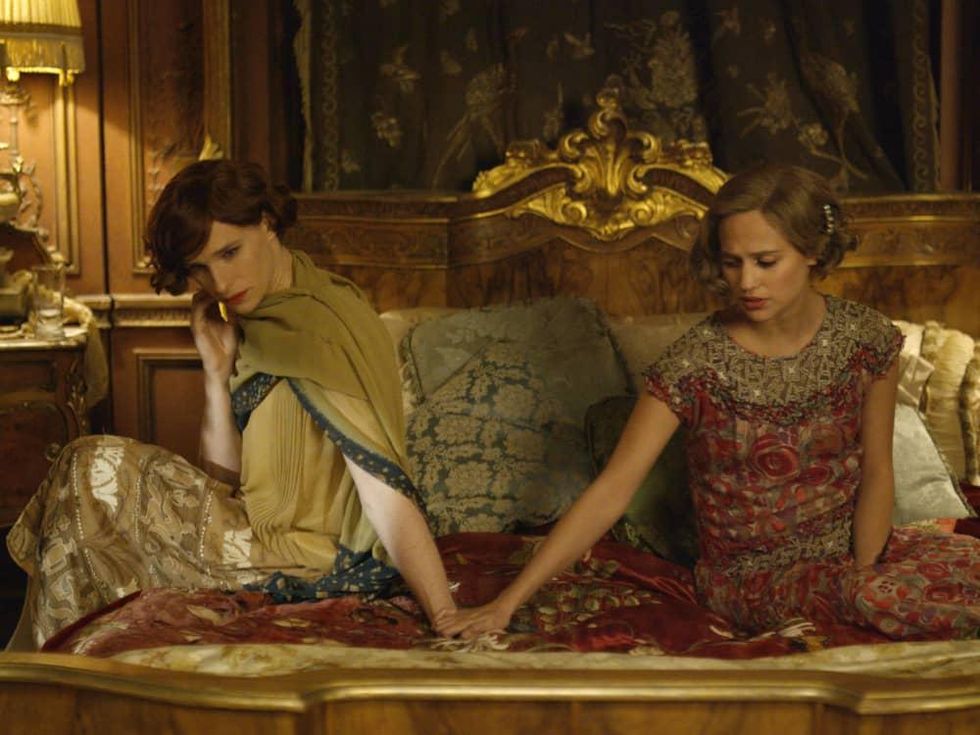Eddie Redmayne and Alicia Vikander in The Danish Girl